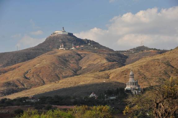 Chegando ao Cristo Rey, monumento no alto do Cerro do Cubilete, próximo à Guanajuato, no México
